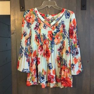 Flowy  Floral Blouse
